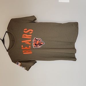 NEW Women's Chicago Bears Military NIKE tshirt Size Medium